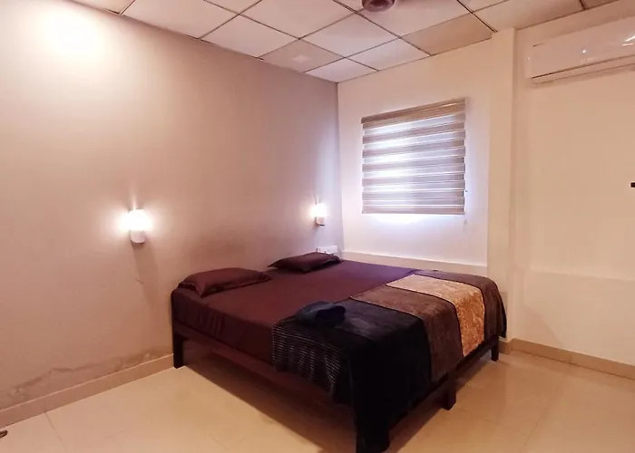 White Shore Beach Homestay