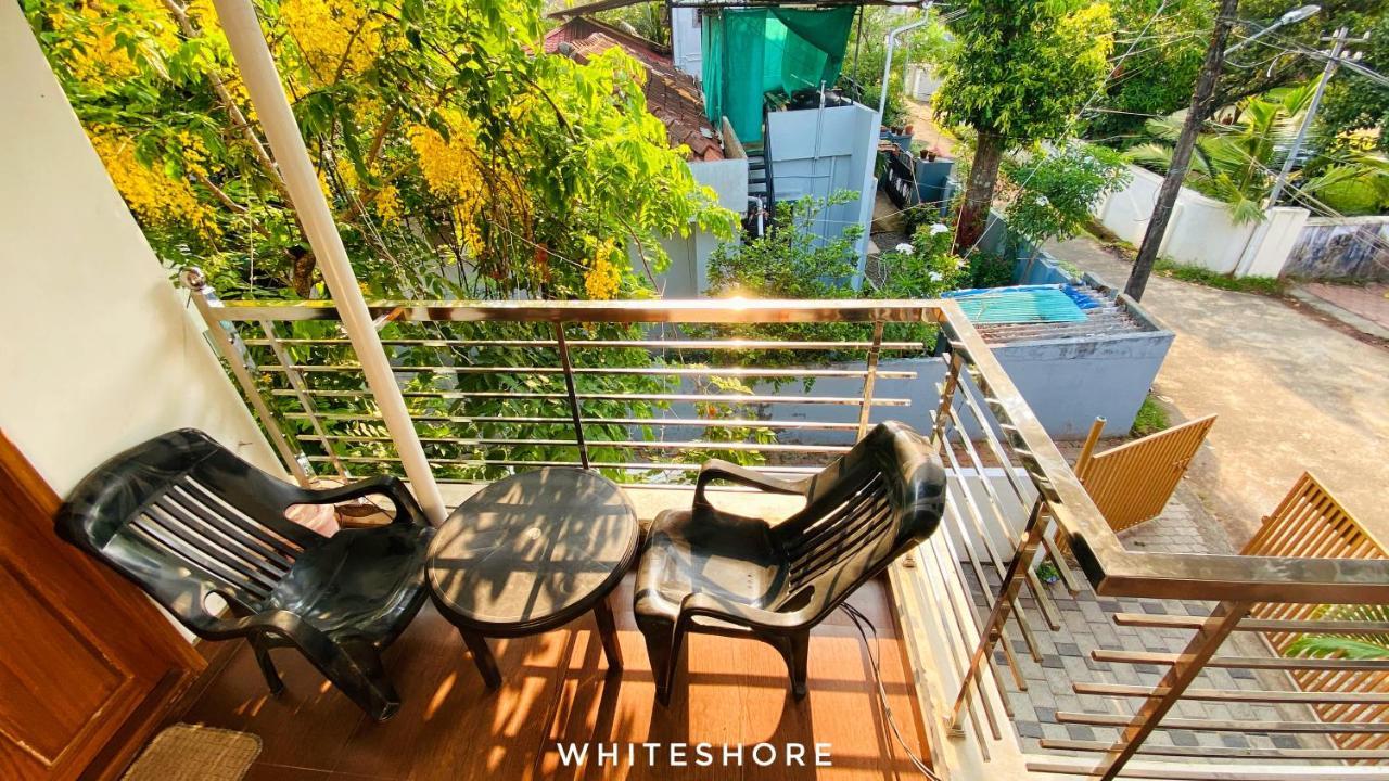 Homestay White Shore *